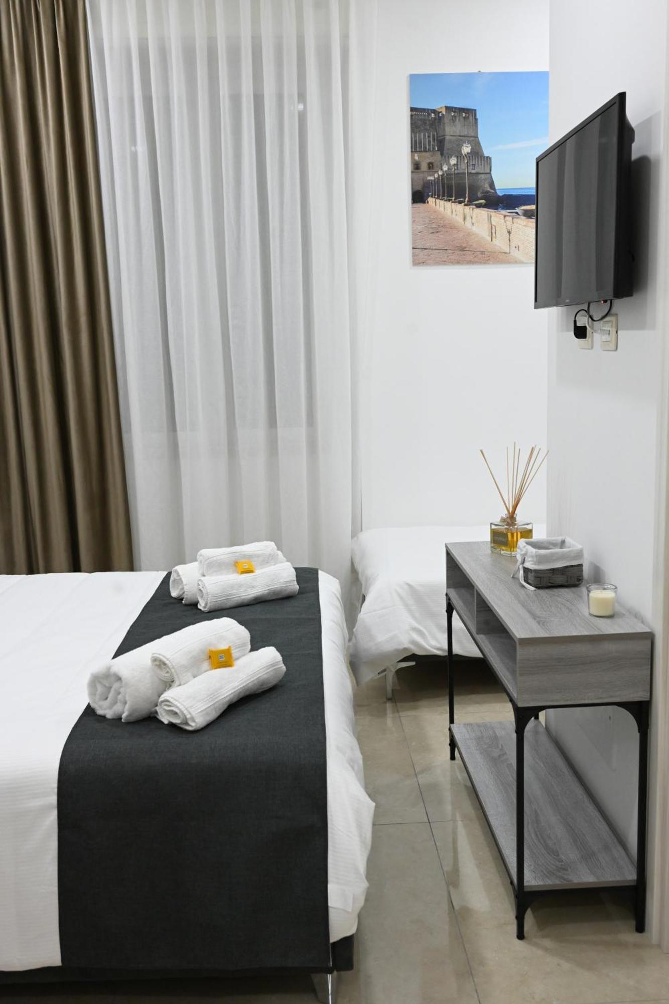Solymar B&B Naples Extérieur photo